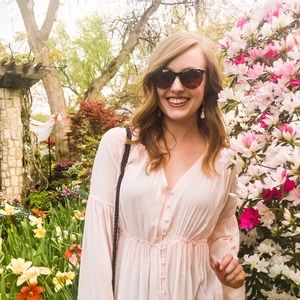 Meet your Posher, Nicole